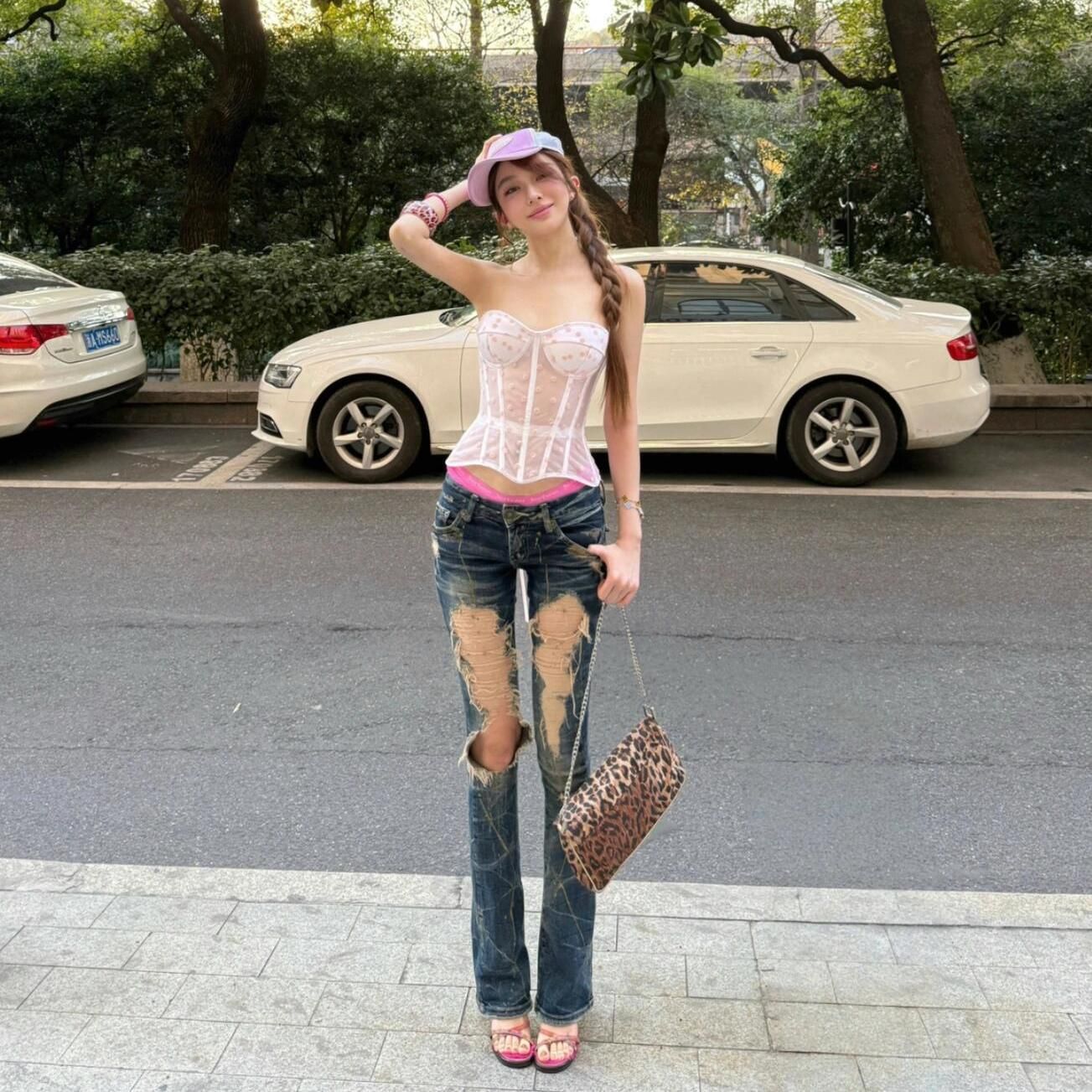 Ripped Retro Denim Jeans